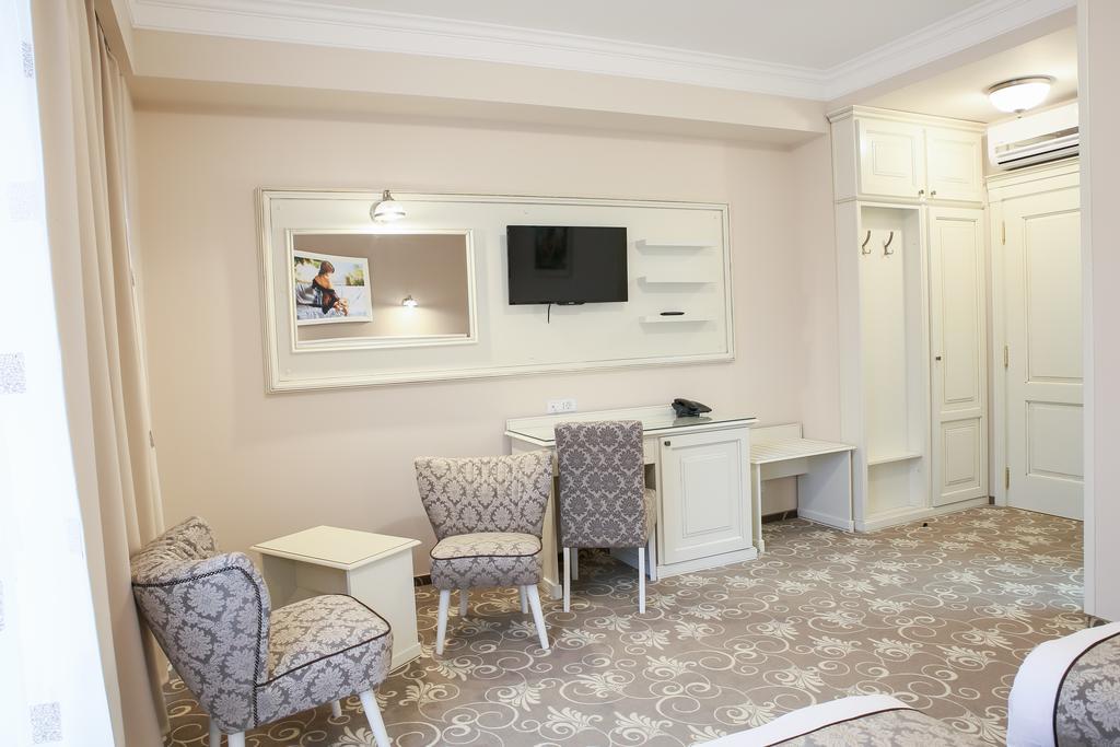 Hotel Montana Vişeu de Sus Quarto foto